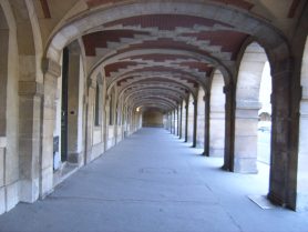 Place des Vosges 1